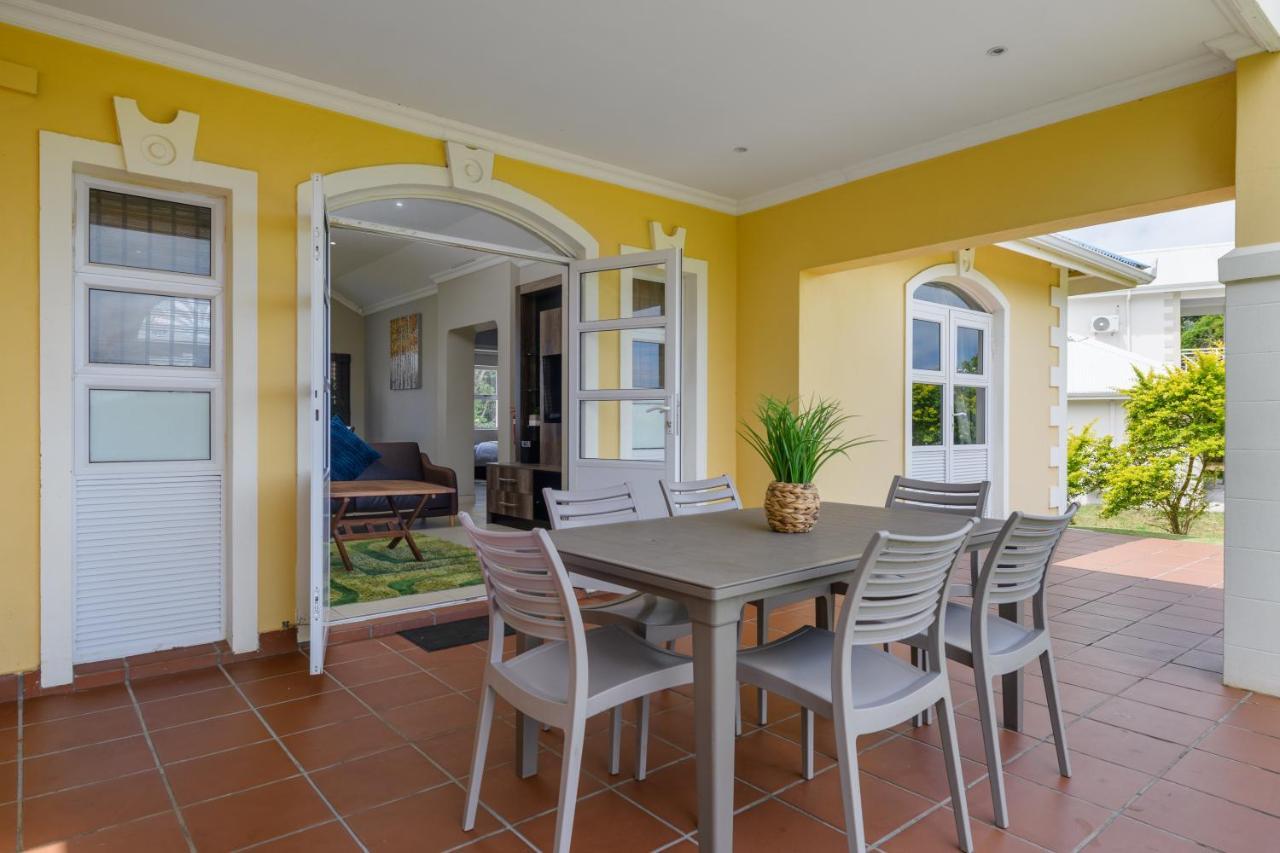 Villa Caylee Caribbean Estates - Ultra-Luxurious - Rimas Interiors Designs - Private Beachfront Escape - Premium Serviced For 8 Guests Port Edward Luaran gambar
