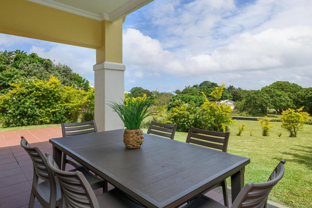 Villa Caylee Caribbean Estates - Ultra-Luxurious - Rimas Interiors Designs - Private Beachfront Escape - Premium Serviced For 8 Guests Port Edward Luaran gambar